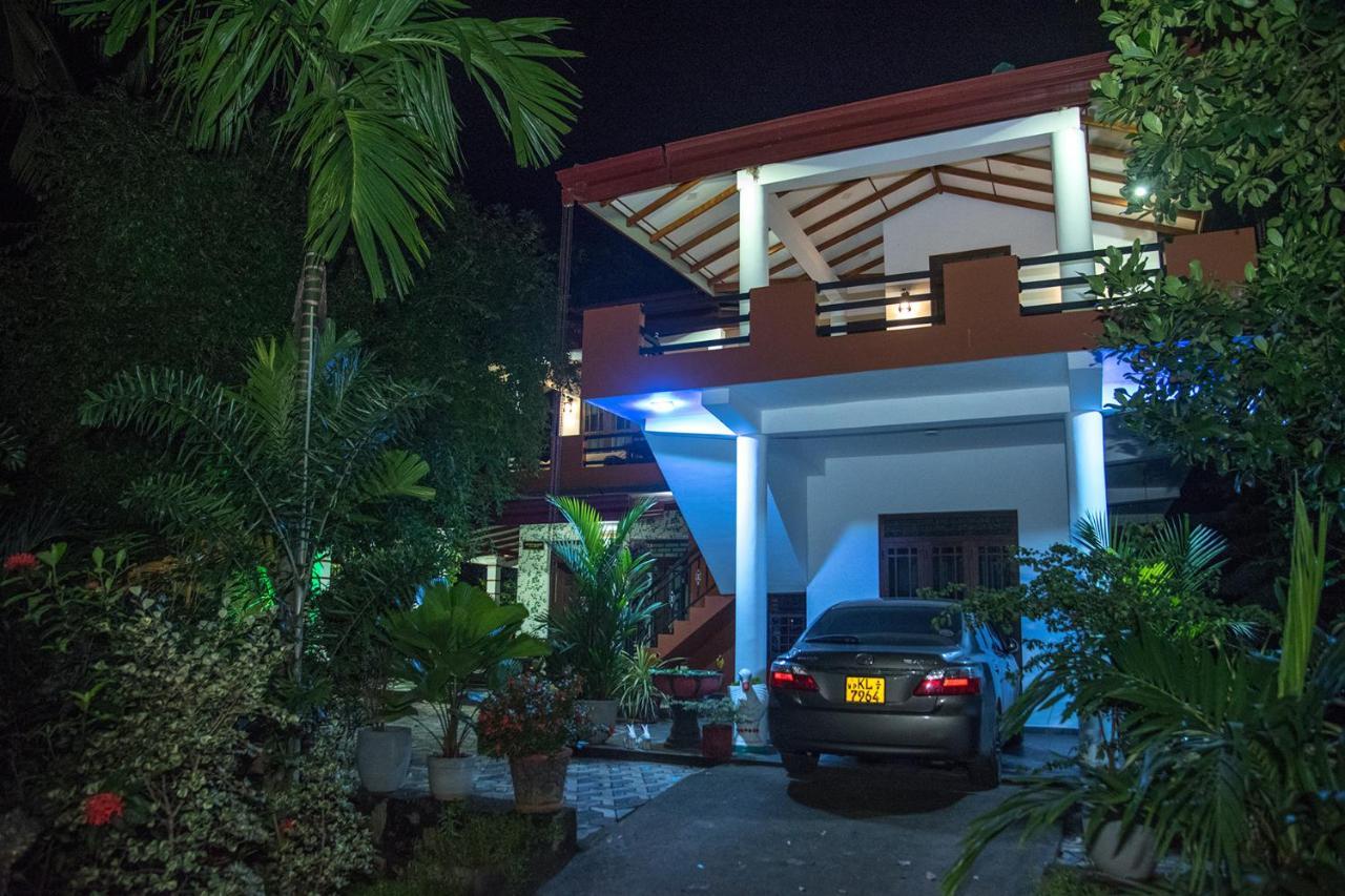 Sadee'S Place دامبولا المظهر الخارجي الصورة